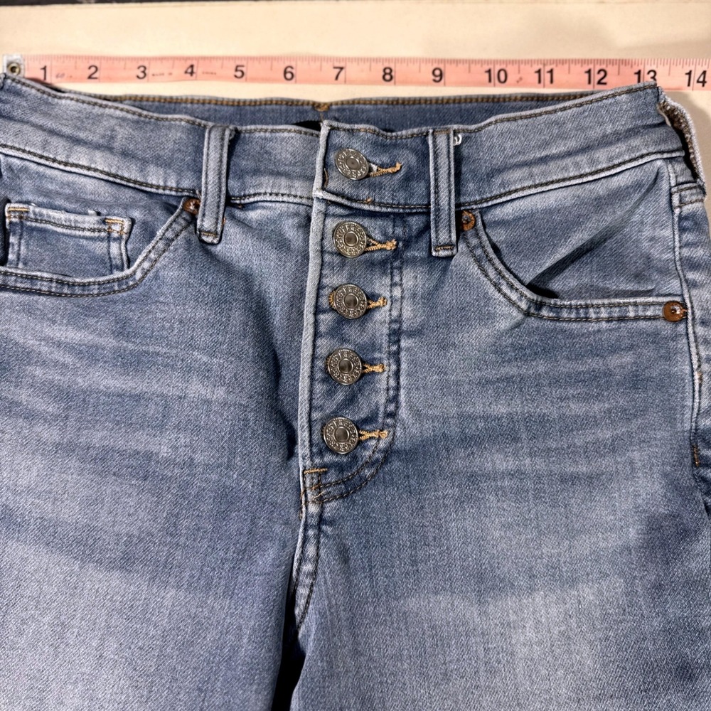Express Skinny Mid Rise Light Wash Button Fly Denim Jeans‎  Size 2 - Picture 4 of 12